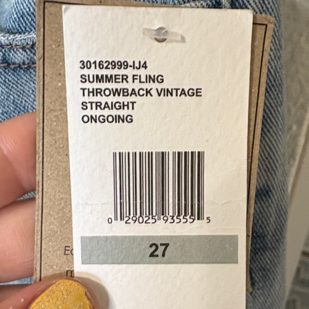 Jessica Simpson Two-Tone Patchwork Boyfriend Jean… - image 2